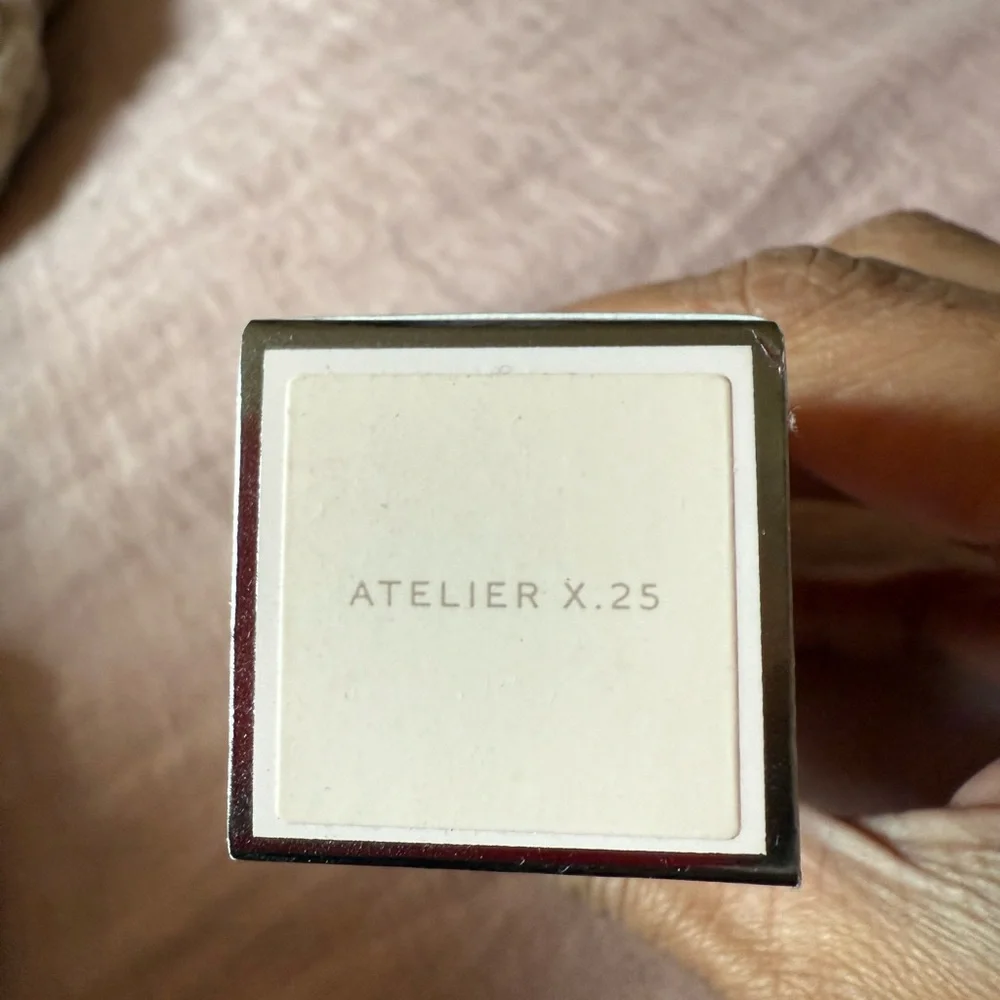 Westman Atelier Vital Skin Stick Foundation x.25 nib - Picture 2 of 2